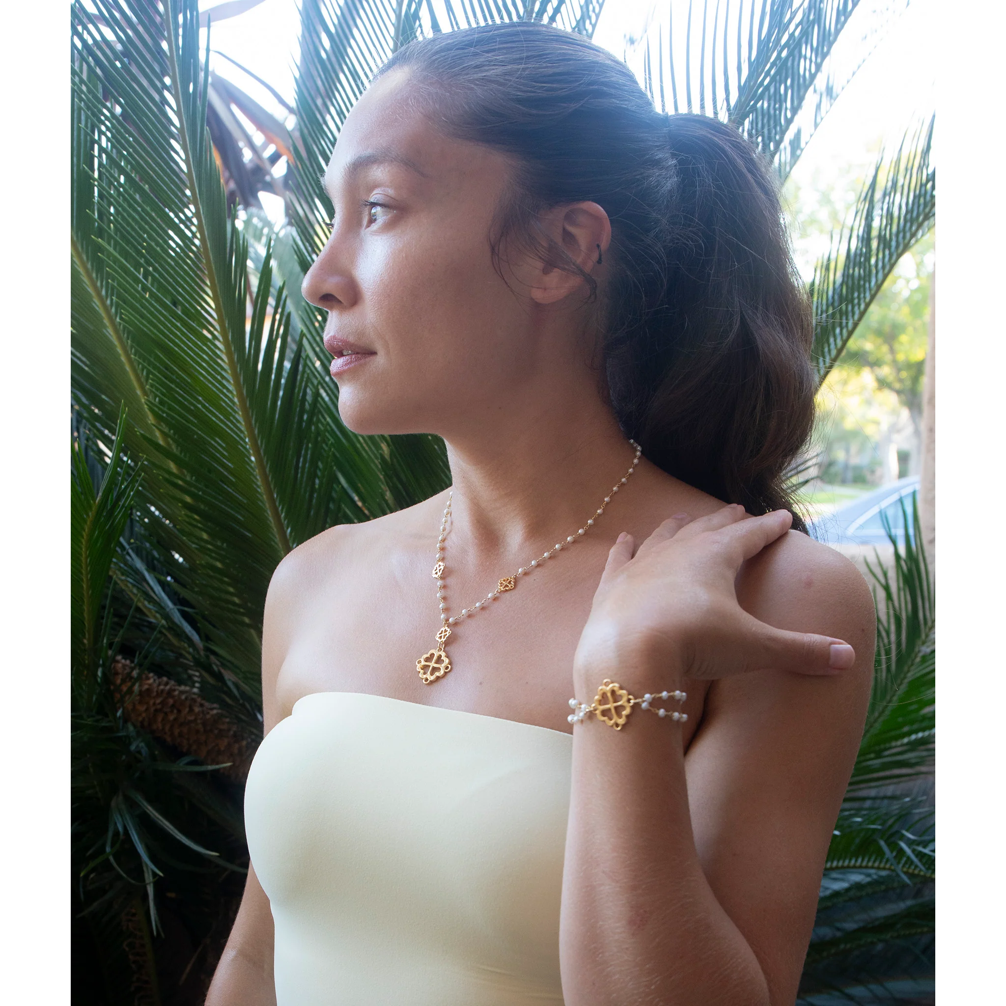 Bactrian Pearl Chain Pendant Necklace - Image 2