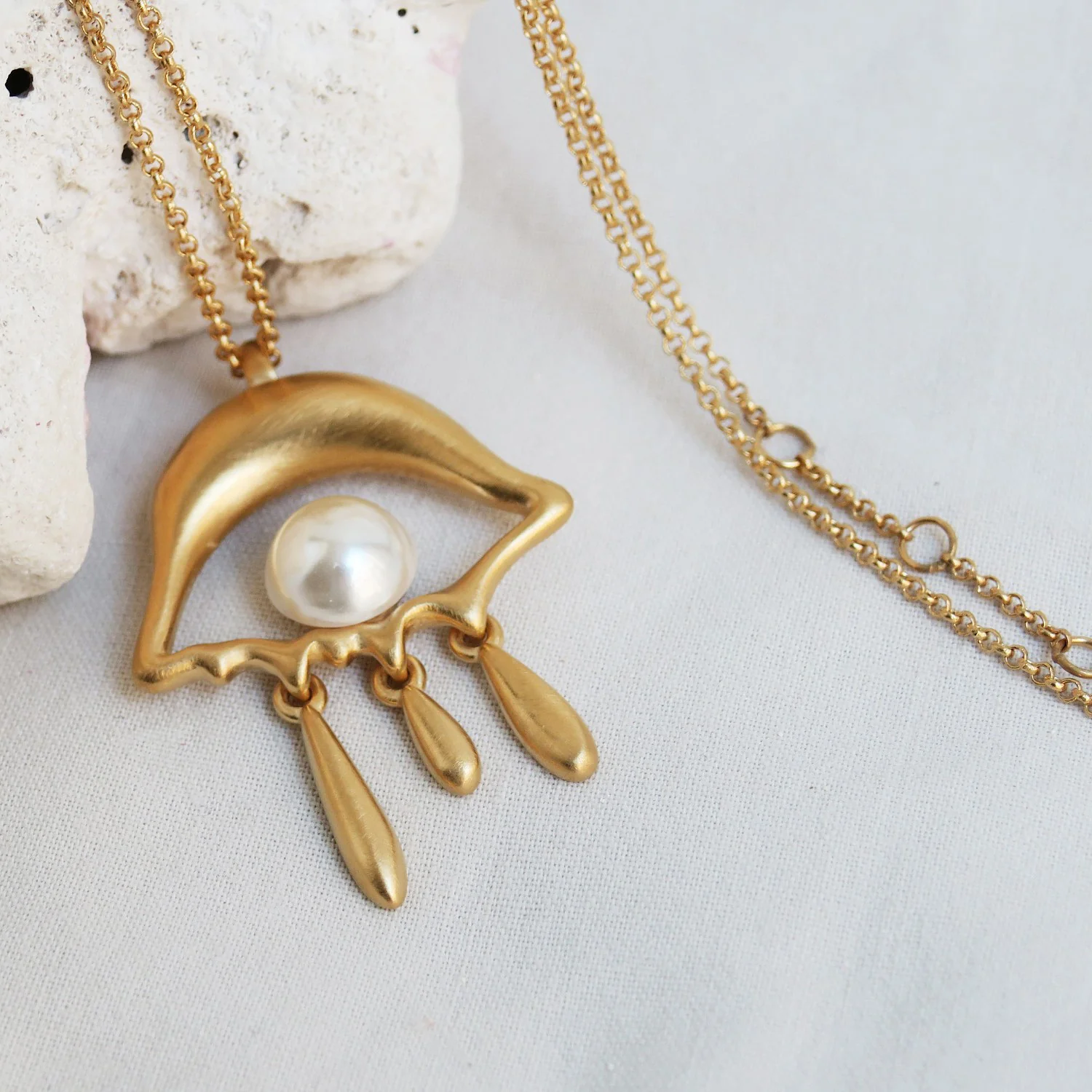 Dali Golden Eye Necklace - Image 3