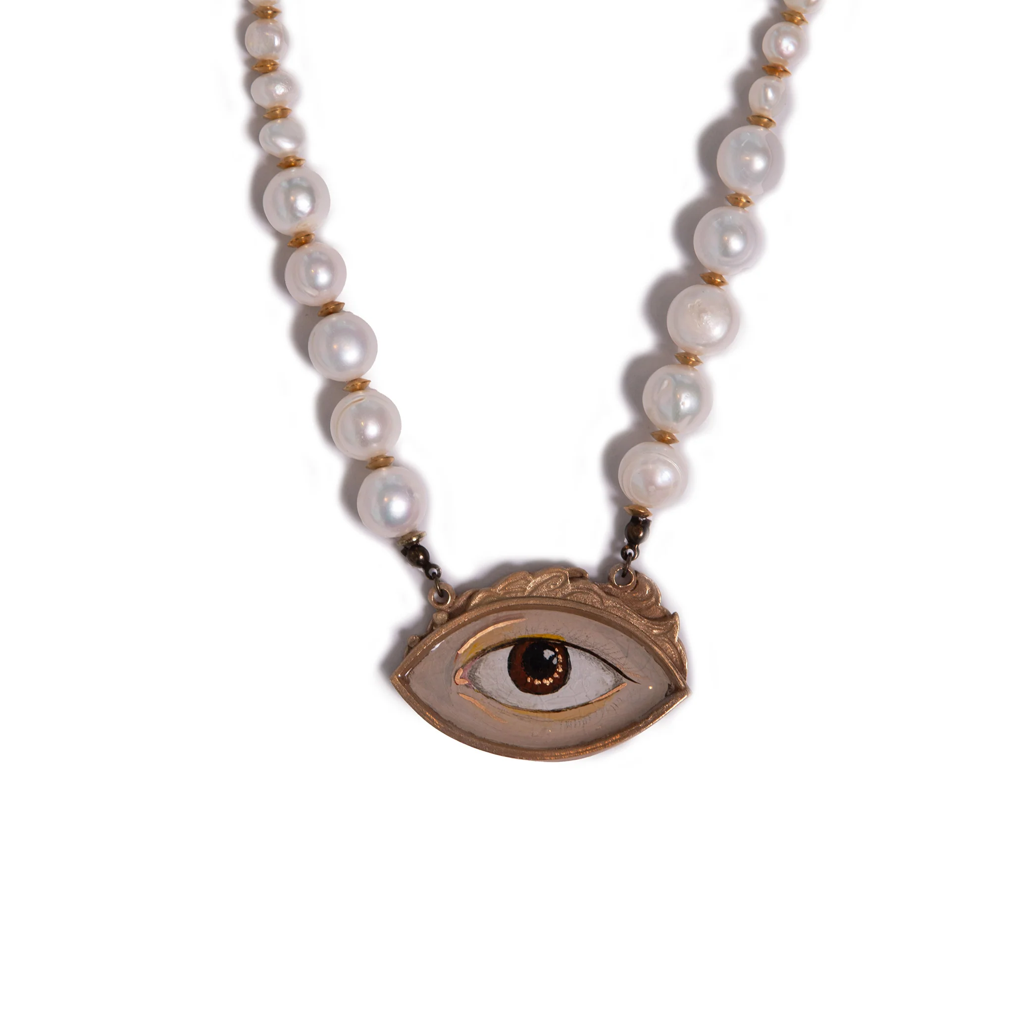 Lover's Eye Pearl Necklace