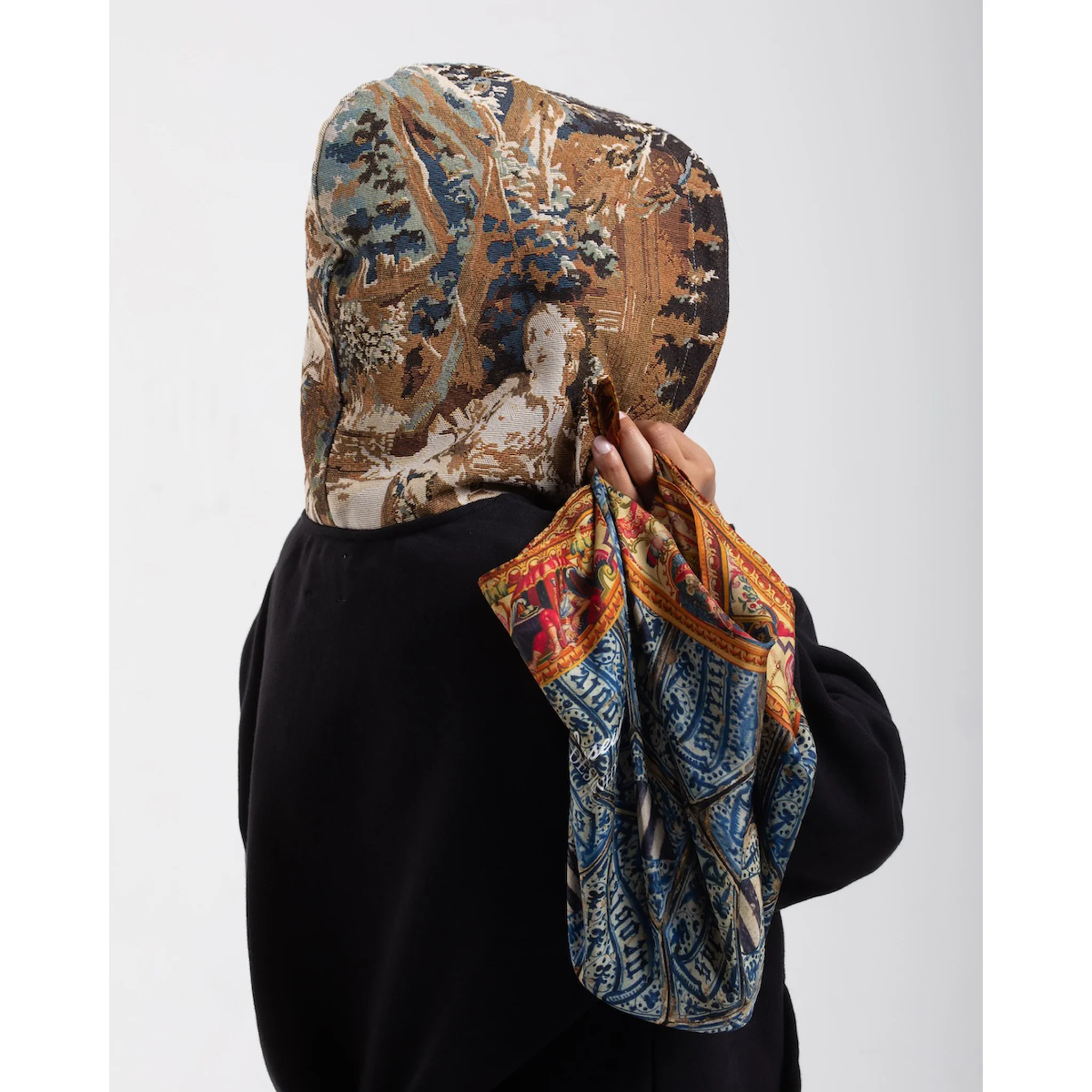 Psyche at the Basketmakers Jacquard Tapestry Hoodie - Black - Image 11