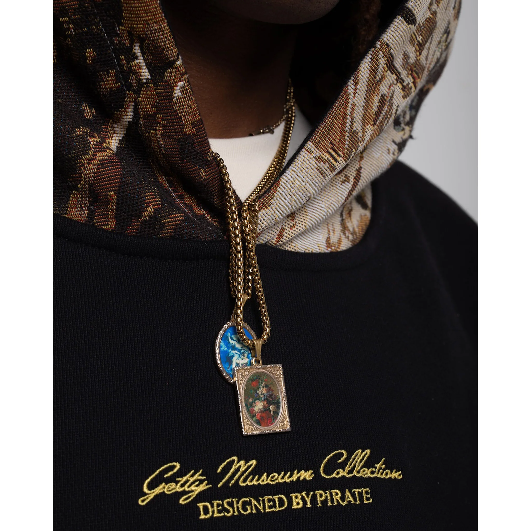 Psyche at the Basketmakers Jacquard Tapestry Hoodie - Black - Image 12