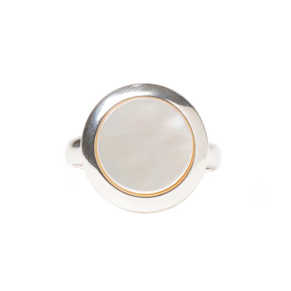 Round Mother-of-Pearl Ring - Image 2