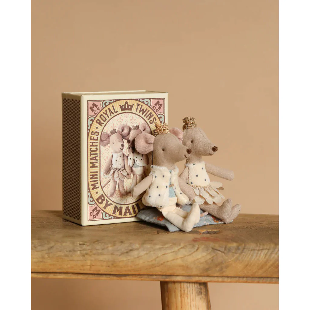 Royal Twin Mice Plush - Image 4