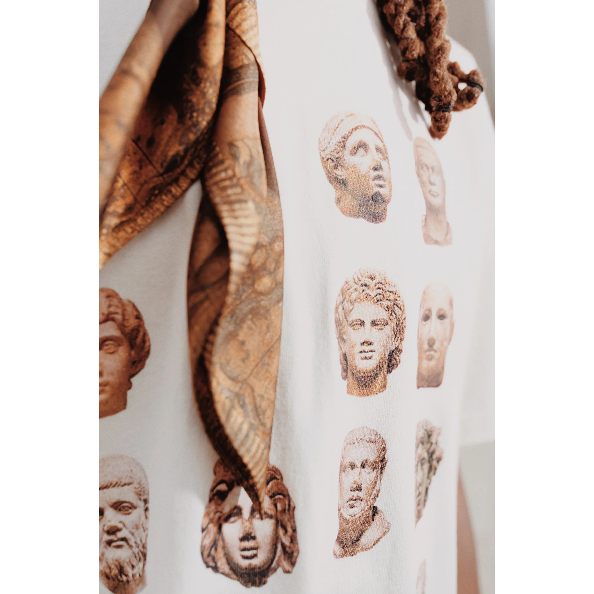 Sculpture Heads Graphic Tee - Cream - Image 12