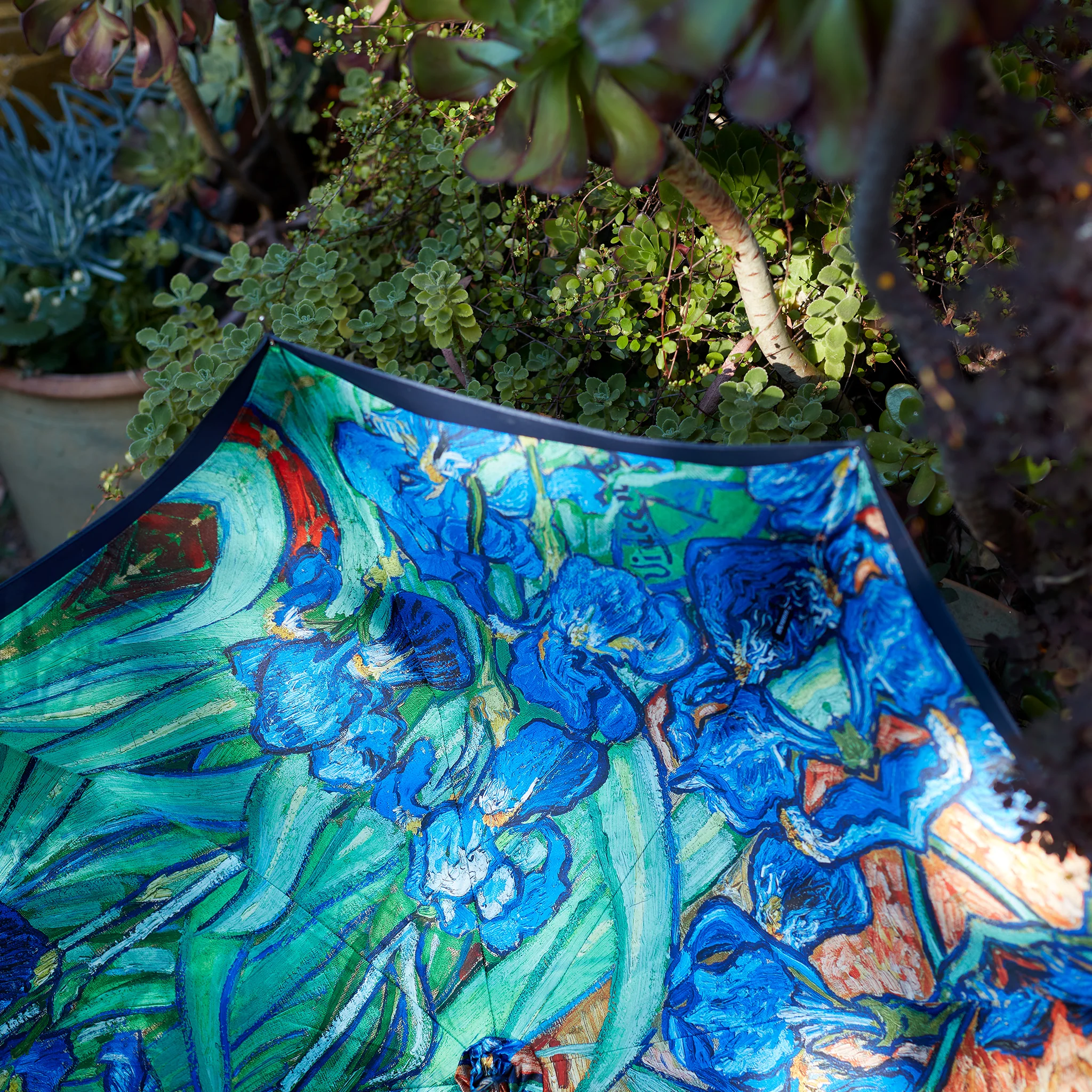 Van Gogh Irises Umbrella - Black - Image 8