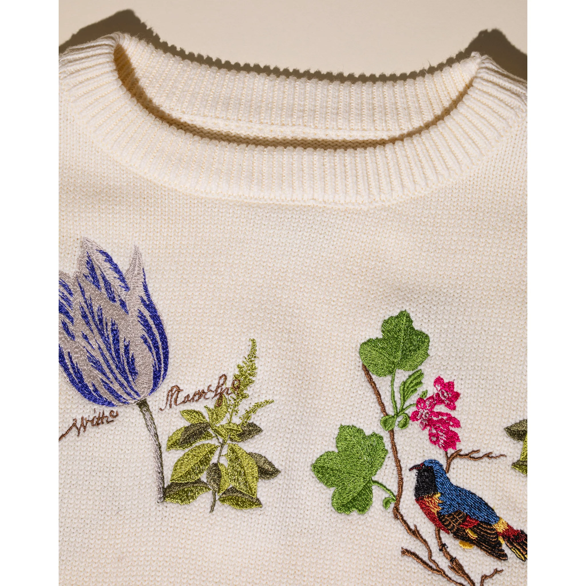 Witte Marvelje Knitted Embroidery Crewneck - Cream - Image 19