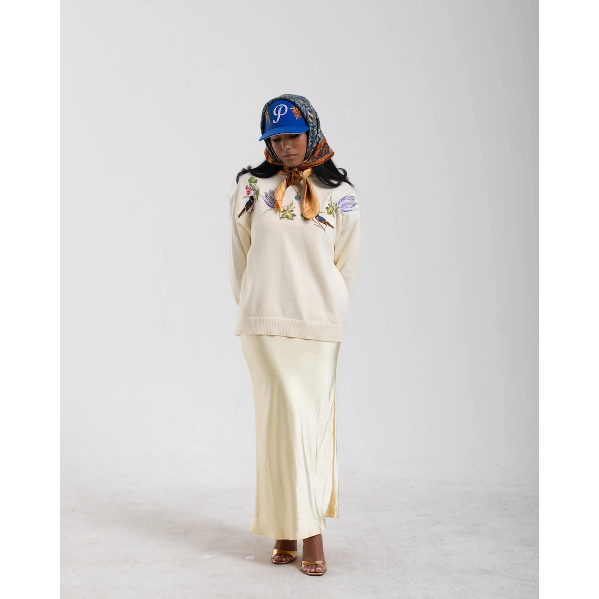 Witte Marvelje Knitted Embroidery Crewneck - Cream - Image 8
